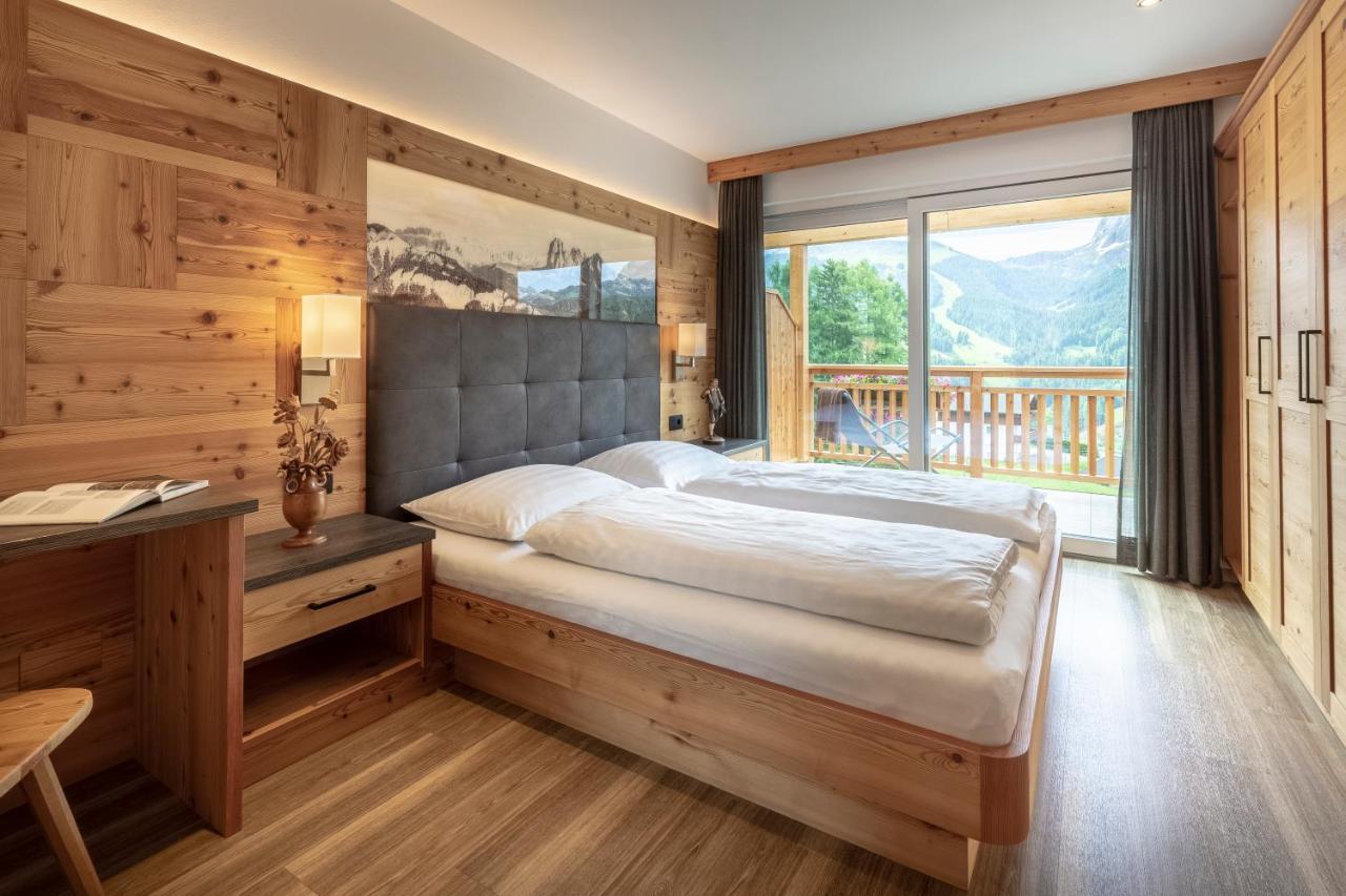 Apartments La Mana Santa Cristina Val Gardena Ngoại thất bức ảnh