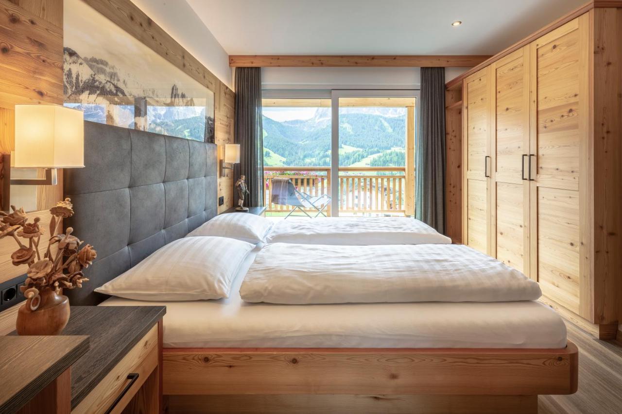 Apartments La Mana Santa Cristina Val Gardena Ngoại thất bức ảnh