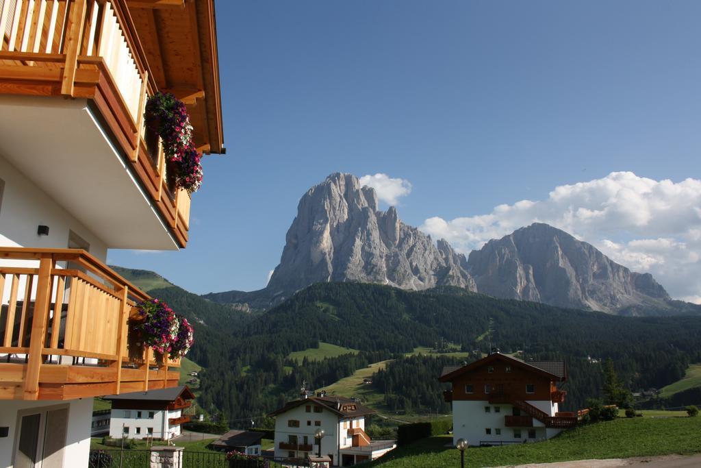 Apartments La Mana Santa Cristina Val Gardena Ngoại thất bức ảnh