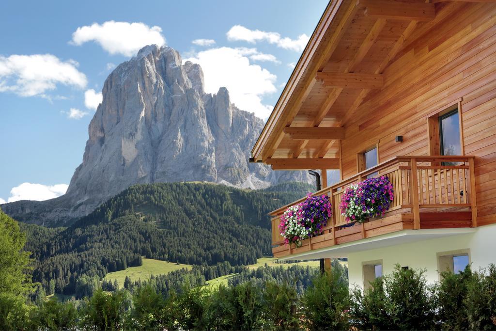 Apartments La Mana Santa Cristina Val Gardena Ngoại thất bức ảnh