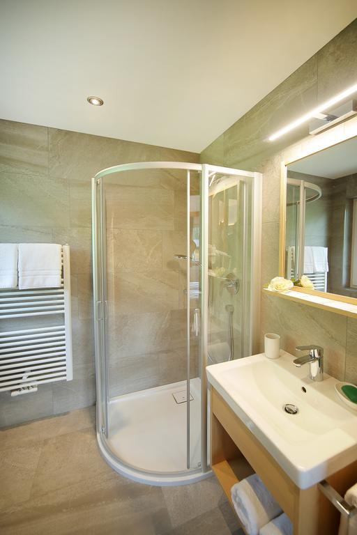 Apartments La Mana Santa Cristina Val Gardena Phòng bức ảnh